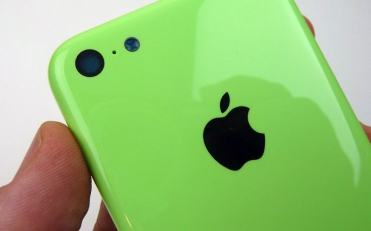 b-iphone-5c-leak-green-1.jpg
